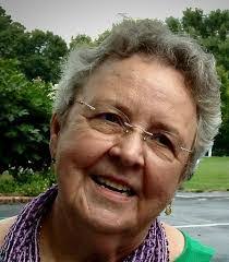 Ann Moose's Instagram, Twitter & Facebook