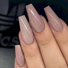 Las uñas en color rosa siempre estarán de moda. Diseno De Unas Para Piel Morena 61 Summer Nail Color Ideas For Exceptional Look 2019 Manicura De Unas Manicura Para Unas Cortas Unas Para Piel Morena 15 Disenos De Unas