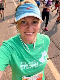 Grandfather and granddaughter run Boston marathon together