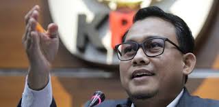 Tahap tes selanjutnya adalah interview/wawancara. Tiga Pati Polri Lolos Tes Wawancara Calon Deputi Penindakan Kpk