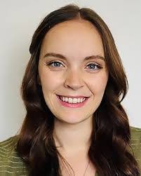 Wendy Hoyt's Instagram, Twitter & Facebook