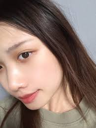 六月端午節後正式開始每天都超熱，來分享我在小屈夏天必買的消暑好物： 🧊GATSBY-抗菌濕巾冰涼果香涼感濕紙巾一定要，流汗脖子那邊黏黏的感覺超討厭