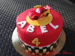 Si certains détails ne vous semblent pas clairs alors n'hésitez pas à me posez des questions dans les commentaires. Gateau Cars Flash Mc Queen Les Gourmandises De Nemo