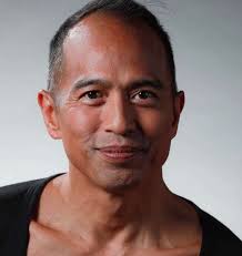 Welcoming New Artists