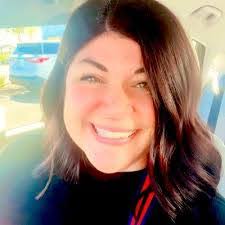 Jess Ledbetter's Instagram, Twitter & Facebook