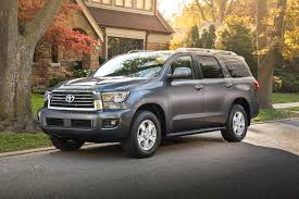 2018 toyota sequoia features for those who are looking for a ton of engine power and usable space in an suv should look no further than the toyota sequoia. Impressive And Powerful The 2018 Toyota Sequoia Makes A Statement Everywhere It Goes Toyota Canada