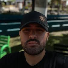 Hiring a driver or renting a car in CR for two weeks?