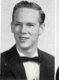 Kay Standifer's Instagram, Twitter & Facebook