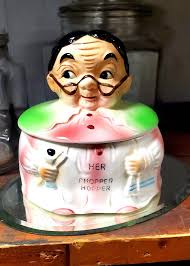 Used. Great condition In original box. 9" tall. 1980-1989.