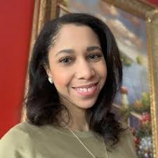 Jane Healey (@HealeyJane)