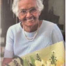 Elena Cooke's Instagram, Twitter & Facebook