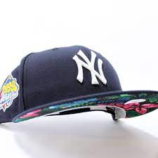 Newyorkyankees 1999 World Series 59fifty Fitted Neweracap In Navy Darkfloralunderbrim Ecapcity Glow In The Dark Logo In 2021 Fitted Hats Hats New Era Cap