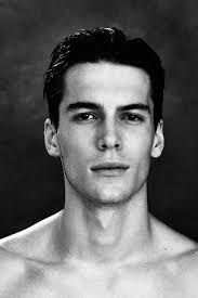 英伦男模Harry Rowley 社交媒体自拍照片合辑- 每日头条