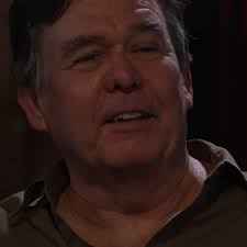 Ray Lindsey (guitar tech for Lindsay Buckingham/Prince, etc) Talks about  the 1970s rock roadies. They are the unsung heroes of live rock concerts  who worked tirelessly behind the scenes to ensure ...