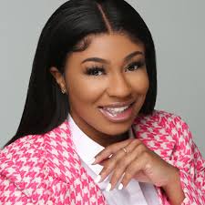 Te'Aura Thomas Coldwell Banker Realty