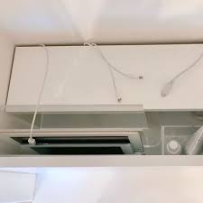 インテリアに馴染む おしゃれなスマホ充電ステーションを自作 家がどんどん好きになる 整理収納 diy 生活便利アイテム インテリア 収納アイデア 白い部屋 整理収納 壁面活用 調味料容器 保存容器 おすすめアイテム 便利グッズ キッチン収納 充電