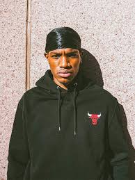 Şeffaf kargo i̇le hızlı gönderi. Chicago Bulls Americana Hoodie Black Young Reckless