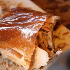 Puerto ricans love flan, tembleque and assorted tropical fruit filled pastries. Guide To Traditional Puerto Rican Dishes Discoverpuertorico Com