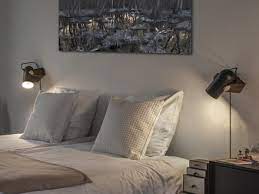 Passend dazu sollte auch das licht im schlafzimmer für eine beruhigende atmosphäre sorgen und den. Schlafzimmer Beleuchtung Tipps Im Connox Magazine