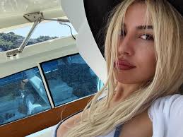 AVA MAX (@avamax) • Instagram photos and videos