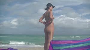 Hot Nude Beach Moments- Exhibitionist Girls Stripping on the Sand