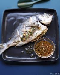 Daurade Au Four Sauce Au Fruit De La Passion Pour 4 Personnes Recettes Elle A Table Recette Recettes De Cuisine Daurade Au Four Cuisine Poisson
