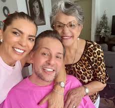 Maquillista Ángel Rafael mostró quién es su refugio en la lucha contra el  cáncer