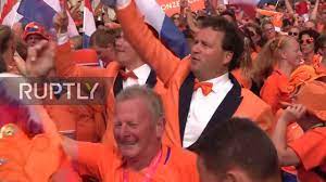 Soccer wiki for the fans, by the fans. France Dutch Fans Dance Their Way To Stadium Ahead Of Japan Clash Youtube