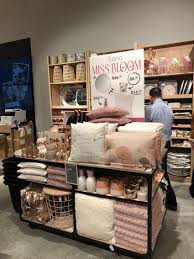 The staff speaks multiple languages, including english, french, and italian. Maisons Du Monde Offers Up Eclectic Style With Comfort And Flair