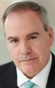 Splay veb-saytida mavjud filmlarda o'ynagan aktyorlar, rejissyorlar va  prodyuserlar