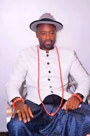 His coronation followed the completion of traditional rites in line with itsekiri tradition. Uge Oyo Ekoro Omoba Tsola Emiko A New Dawn For Warri Facebook