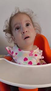 Amor de Mãe: Cabelo e Cuidado na Relação Filha-Mãe