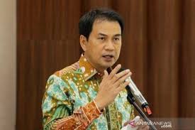 (lahir di jakarta, 31 juli 1970; Azis Syamsuddin Tetapkan Pergantian Pimpinan Komisi Ii Dpr Antara News