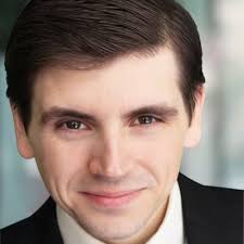 Andrew Bennett (@ARBennettTenor)