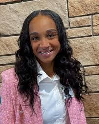 Elisha Corley's Instagram, Twitter & Facebook