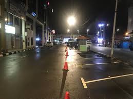 Erken kuala lumpur'un önemli bir ticari caddesiydi ve şimdi birkaç finans kurumunun yeri. Jalan Tun Perak Melaka Zgsm Lighting M Sdn Bhd