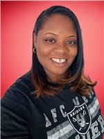 Sonja Clay's Instagram, Twitter & Facebook