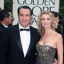 « pas de nausées, ni de grosse fatigue. Photos Jean Dujardin Qui Sont Les Femmes De Sa Vie Gala