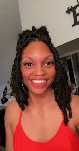 Yo why is she making that face😅😅