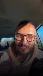 ¿Vacaciones de lujo, coches caros y vida de influencer? ¡Ojo! Hacienda  también te está siguiendo… pero no en redes. La Agencia Tributaria ha  anunciado que vigilará las redes sociales para detectar si ...