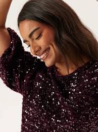 ✨️✨️ Shop all sparkle instore & online at www.kevinbowens.ie ✨️✨️