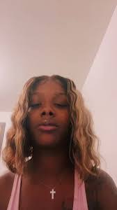 Kamia Johnson's Instagram, Twitter & Facebook