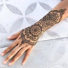 Hennatattoo Tattoo Cool Tattoos Simple Celebrity Back Tattoos Female Tattoo Designs For Men Henna Designs Hand Henna Tattoo Designs Henna Inspired Tattoos