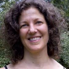 Colleen Dick's Instagram, Twitter & Facebook