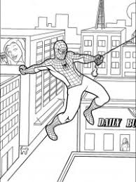 Spiderman kan tegen muren lopen en draden schieten uit z n handen. Spiderman Kleurplaten Topkleurplaat Nl