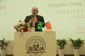 巴西高等教育协会（ABMES）国际代表团访问上海财经大学法学院