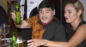 Diego Maradona Entrego Dinero Reunido En Cena Para Damnificados En Sinaloa El Comercio