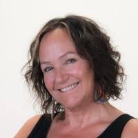 70+ "Vozza" profiles