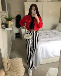 Black And White Striped Pants Outfit Ideas Striped Pant Outfits 22 Best Ways To Wear Striped Pants Black And White Pants White Pants Outfit Stripe Pants Outfit