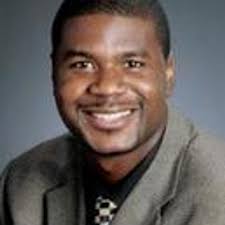 Ezell Moore (@EzellMoore22)